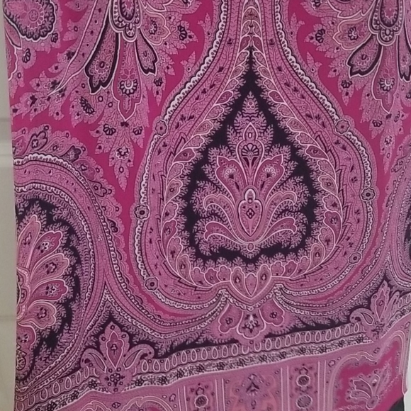 Tessuto Magenta Dress w Black White & Pink Paisley - Picture 3 of 6